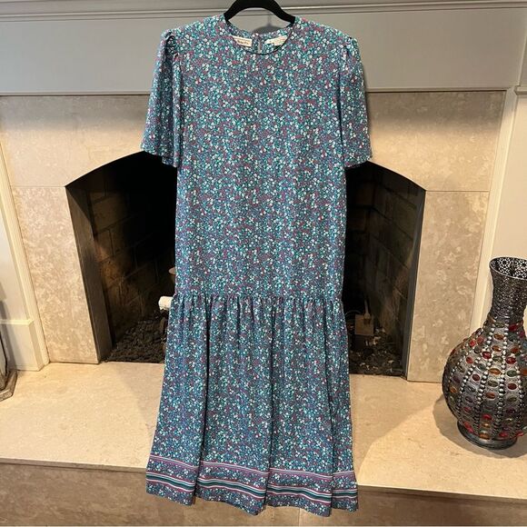 Talbots Blue Floral Maxi Dress with Crew Neck and Short Sleeves size 8 - Picture 1 of 4